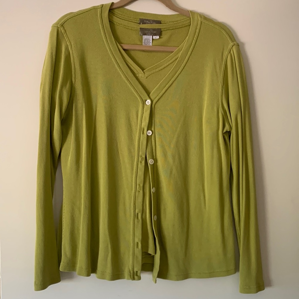 The Territory Ahead Duet: short-sleeve T & Buttoned long sleeve cover.